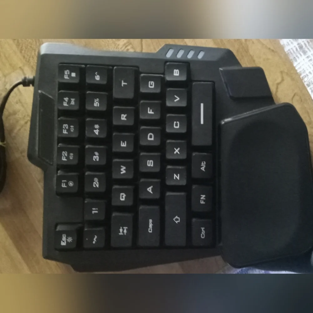 Vibe Gaming LED one hand keyboard DG-MINI-HOL22
